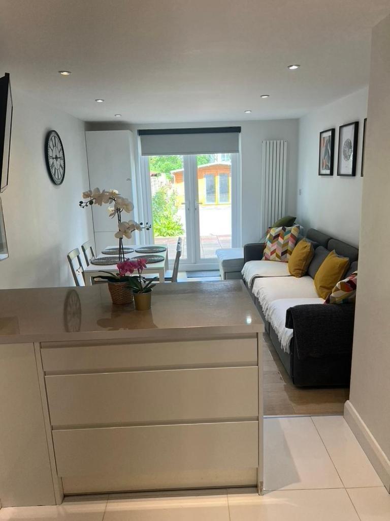 Apartment Zenobia London Luxury Finchley